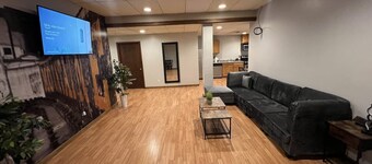 Spacious 3BR/3BA | Downtown Morgantown | Near WVU