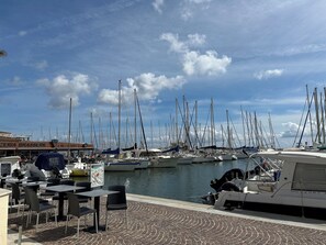 Marina - Villa Lydie 3 kms from the sea (La Londe-les-Maures)