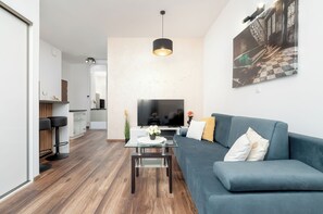 Appartement, 1 chambre, balcon | Salle de séjour