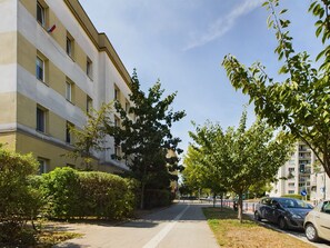 Property grounds - Dwernickiego Studio Apartment by Renters (Warsaw)