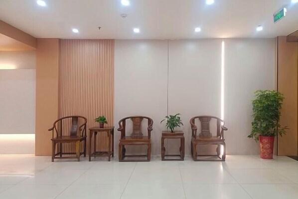 Interior - Wudang Mountain Daohe Hotel (Danjiangkou)