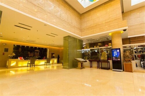 Dongfang Yuehai Hotel
