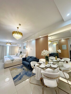 Dining - Pasay City, MOA — Pearl Suite in Shell Residences (Pasay)