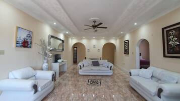 House | Living area | TV