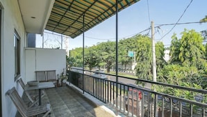 Front of property - Tuban Torres Accomodation (Tuban)