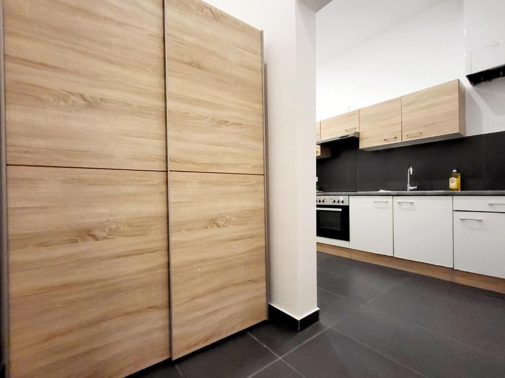 Cortinas blackout y sistema de insonorización 