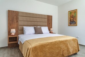 1 bedroom, free WiFi - Saxofonia Apt. (Bar)