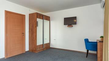 1 bedroom, free WiFi