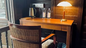 1 bedroom, in-room safe, desk, laptop workspace