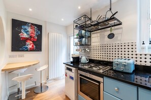 公寓 | 私人廚房 | 餐桌