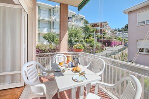1 bedroom - Les Petites Fleurs in Ospedaletti (Ospedaletti)
