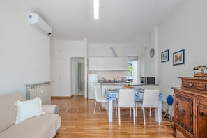 1 bedroom - Les Petites Fleurs in Ospedaletti (Ospedaletti)