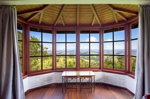 Honeymoon Chalet, Mountain View | 1 bedroom, soundproofing, free WiFi, wheelchair access