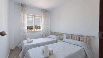 4 bedrooms