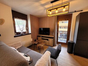 TV - Renovated apartment center Les Gets, 4 pers, balcony (Les Gets)