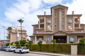 Apartment | 1 bedroom - Buganvilla in Oliva With 1 Bedrooms and 1 Bathrooms (Oliva)