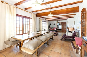 Villa | 5 bedrooms - Casabra in Ador With 5 Bedrooms and 3 Bathrooms (Palma de Gandia)