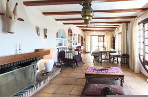 Villa | 5 bedrooms - Casabra in Ador With 5 Bedrooms and 3 Bathrooms (Palma de Gandia)