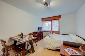 Apartment - Studio Genzianella Ski In-ski Out Mt 100 (Sestriere)