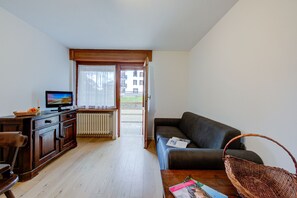 Apartment - Studio Genzianella Ski In-ski Out Mt 100 (Sestriere)