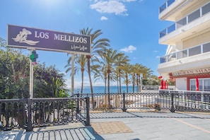 House | 3 bedrooms - Marbella Pool House Gf55on sea Shore (Marbella)