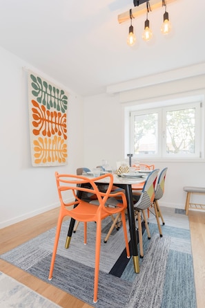 House | 3 bedrooms, iron/ironing board, Internet - Liiiving in Matosinhos- Colorwave Terrace House (Matosinhos)
