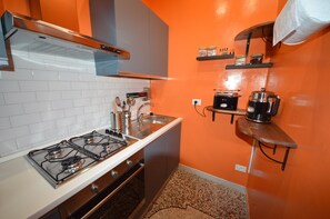 Deluxe Apartment | Private kitchen