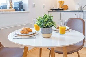 تناول الطعام