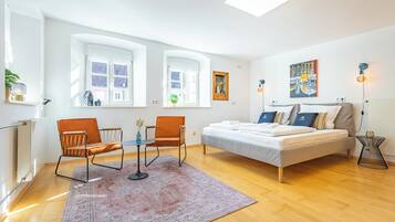 2 Schlafzimmer, Schreibtisch, kostenloses WLAN, Bettwäsche