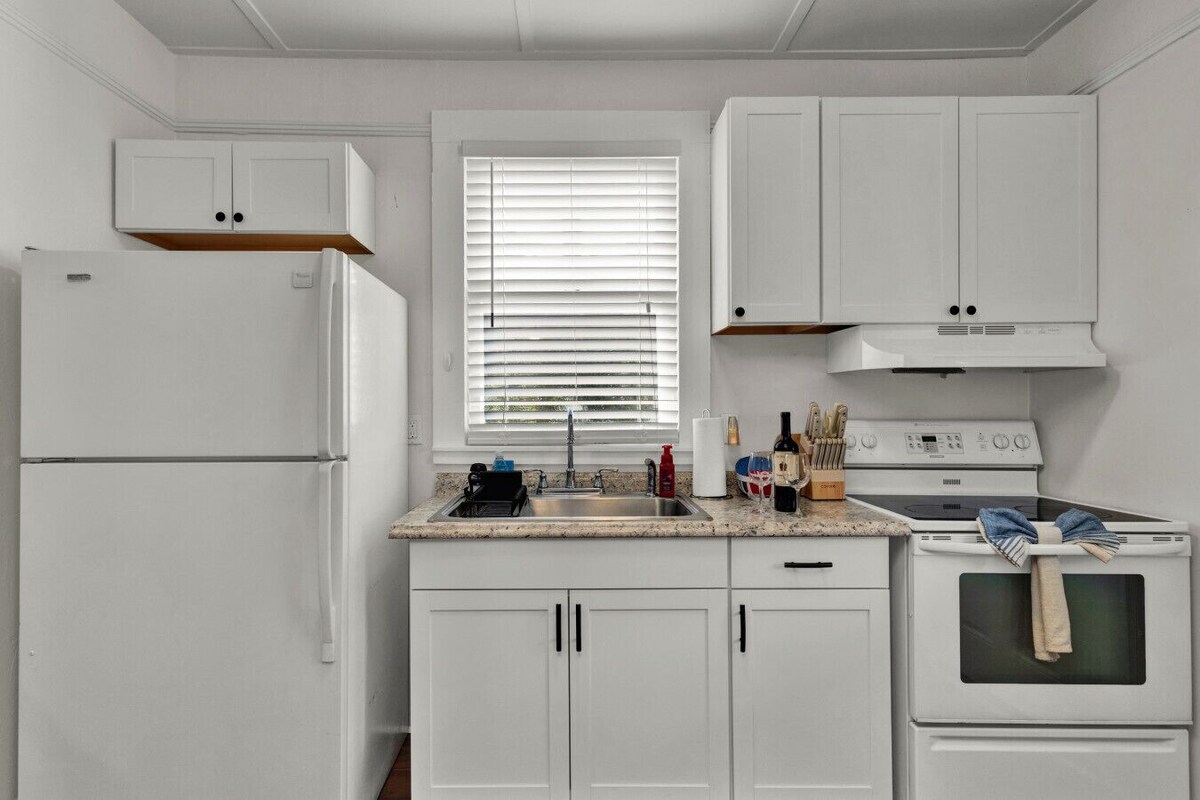 Photo 9 of Cedar Street Retreat - Unit C