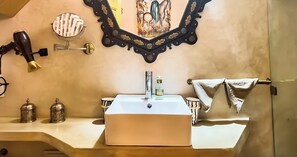 Exclusive-Doppelzimmer | Badezimmer