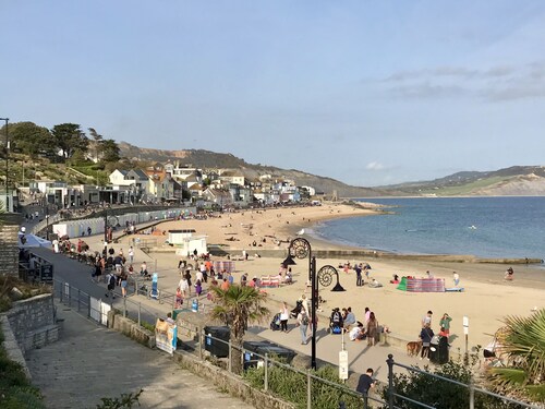The Orangery - Charmouth, Lyme Regis
