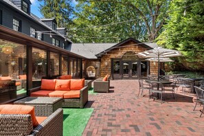 Comfort Suite, Courtyard View | Courtyard view - Peri Social House (Black Mountain)