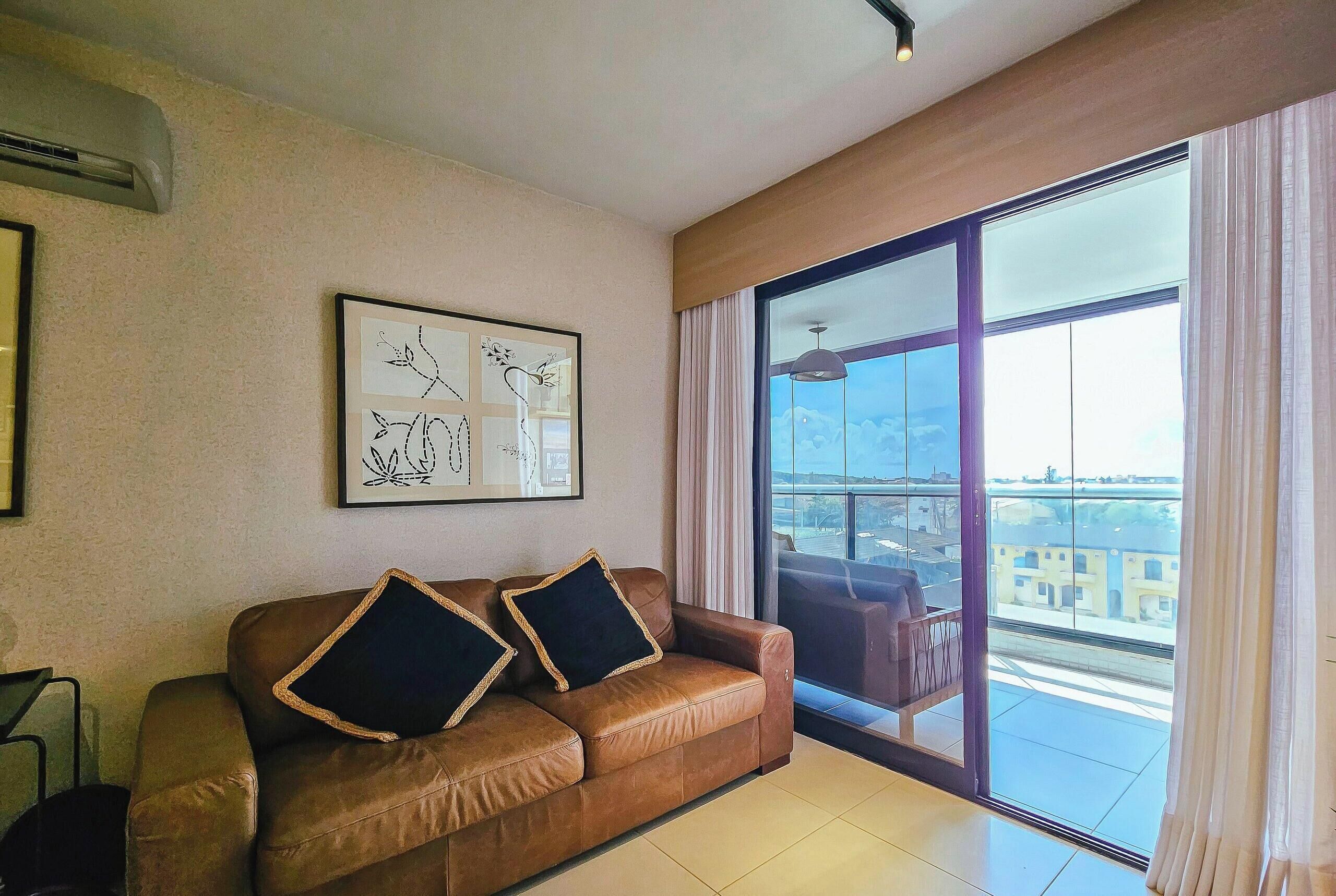Apartment | Living area | Flat-screen TV