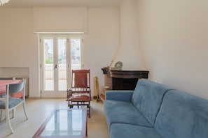 Villa, ikke-røyk, sjøutsikt | Oppholdsområde | Printere