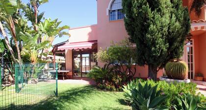 Tess Villa Andalusian Sun