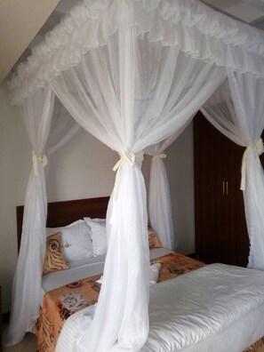 Free WiFi - Marcia Hotel Nairobi MSA RD Opp Nexgen (Nairobi)