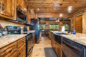 Fridge, microwave, oven, dishwasher