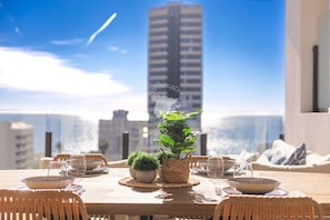 Outdoor dining - CostaBlancaDreams - Silver Tower 8B in Calpe (Calpe / Calp)