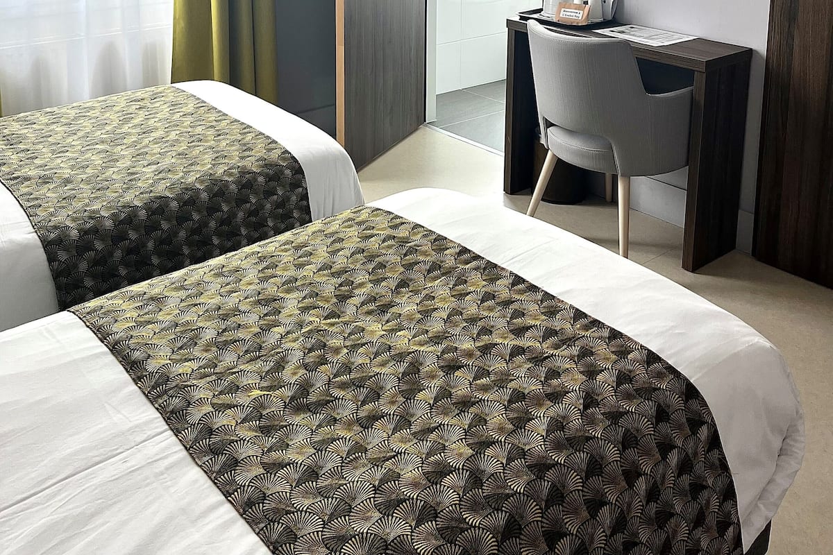 Standard Double Room - Breakfast Included