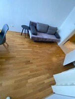 Apartment | Laptop workspace, blackout drapes, soundproofing, free WiFi