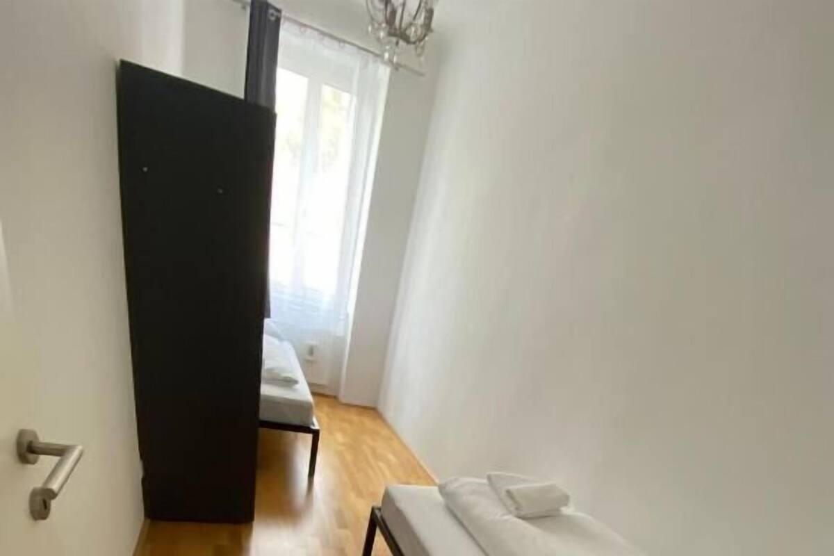 Appartamento | 2 camere, postazione laptop, tende oscuranti, insonorizzazione