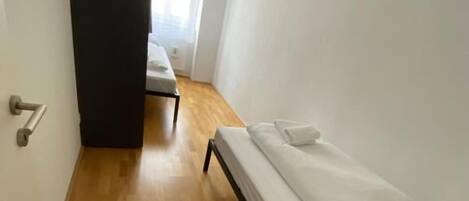 Departamento | Espacio para trabajar con laptop, cortinas blackout y insonorización