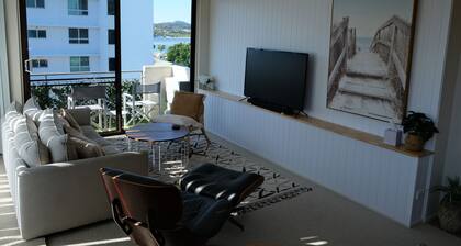 Tranquil, Stylish, Retreat - 3 Bedrooms