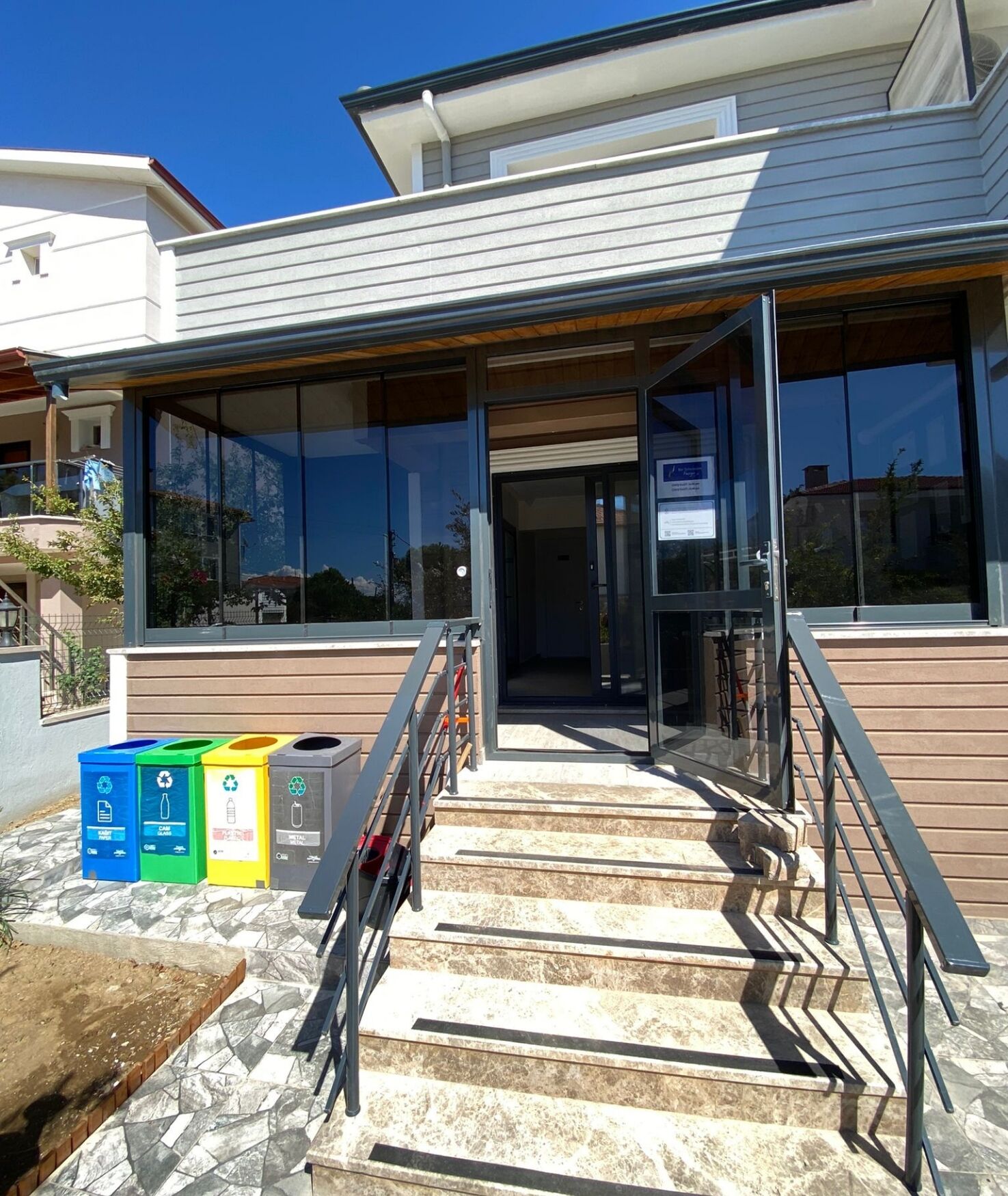 Lối vào nơi lưu trú