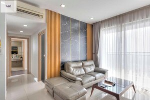 Luxury-Apartment, 3 Schlafzimmer, Terrasse, Stadtblick | Wohnbereich