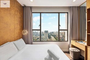 ลักซ์ชัวรี่อพาร์ทเมนท์, 3 ห้องนอน, ลานระเบียง, วิวเมือง | วิวเมือง