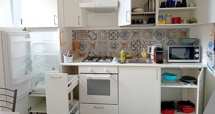 A mae riva - Your home at the Old Port, in the historic center of Genoa.