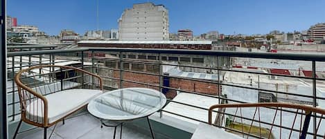 アパートメント 1 ベッドルーム バリアフリー 喫煙可 | バルコニー