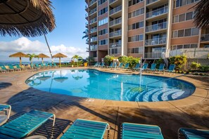 Pool - Royal Kahana Maui 917 Ocean View Studio (Lahaina)